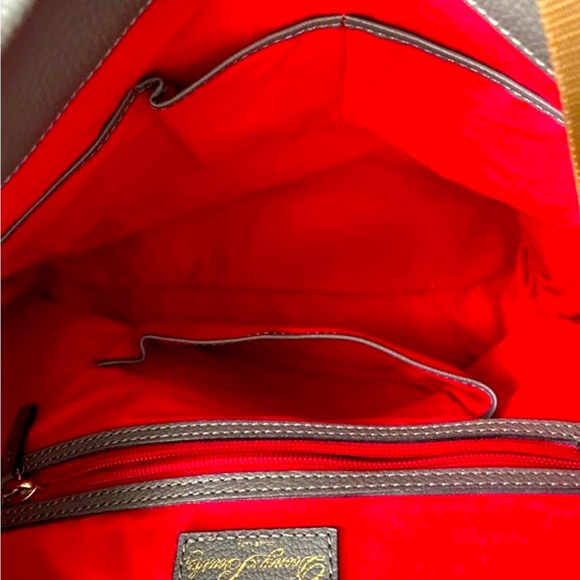 NWOT Dooney & Bourke BELVEDERE logo lock shoulder bag - Picture 6 of 7